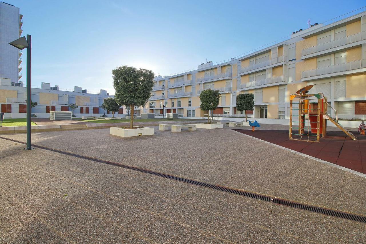 Apartamento Pateo Da Estacao Lägenhet Aveiro Exteriör bild